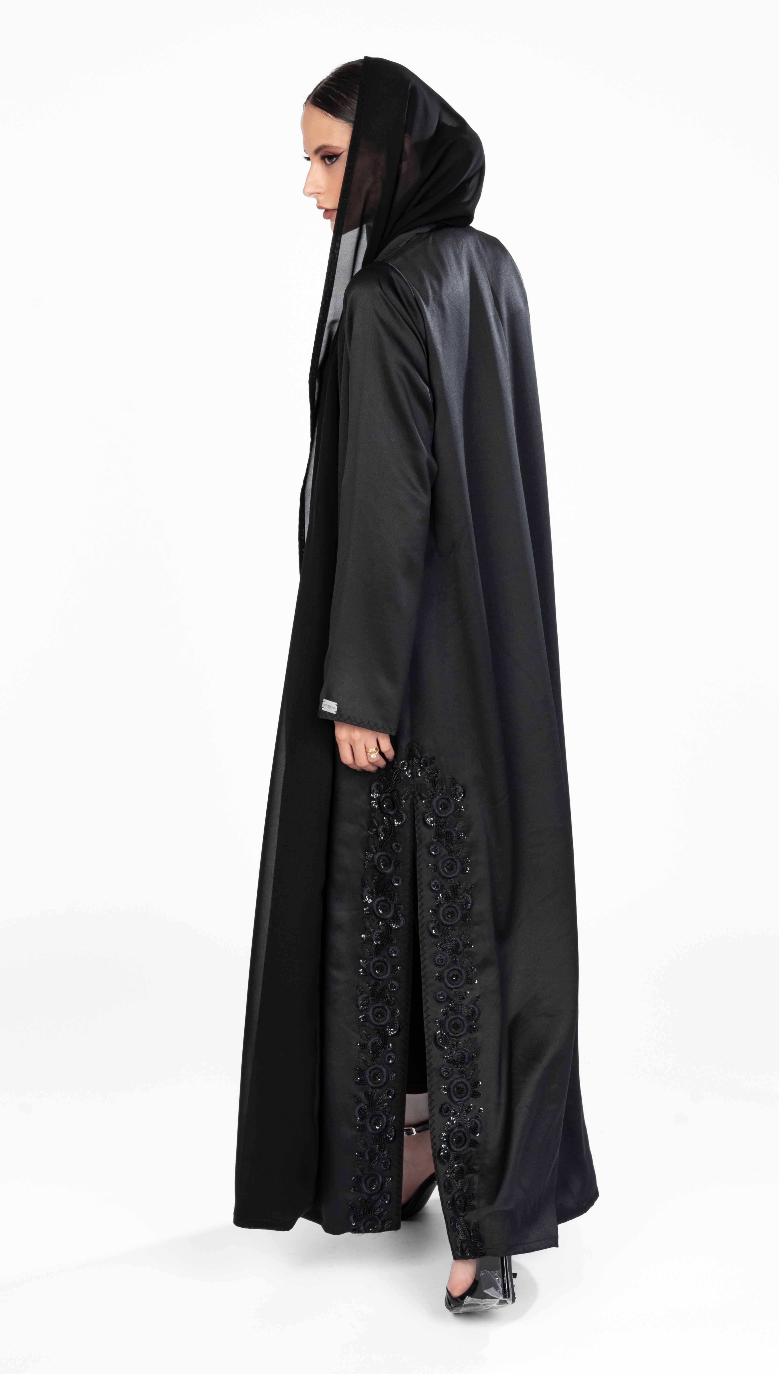 Sand Rose Black