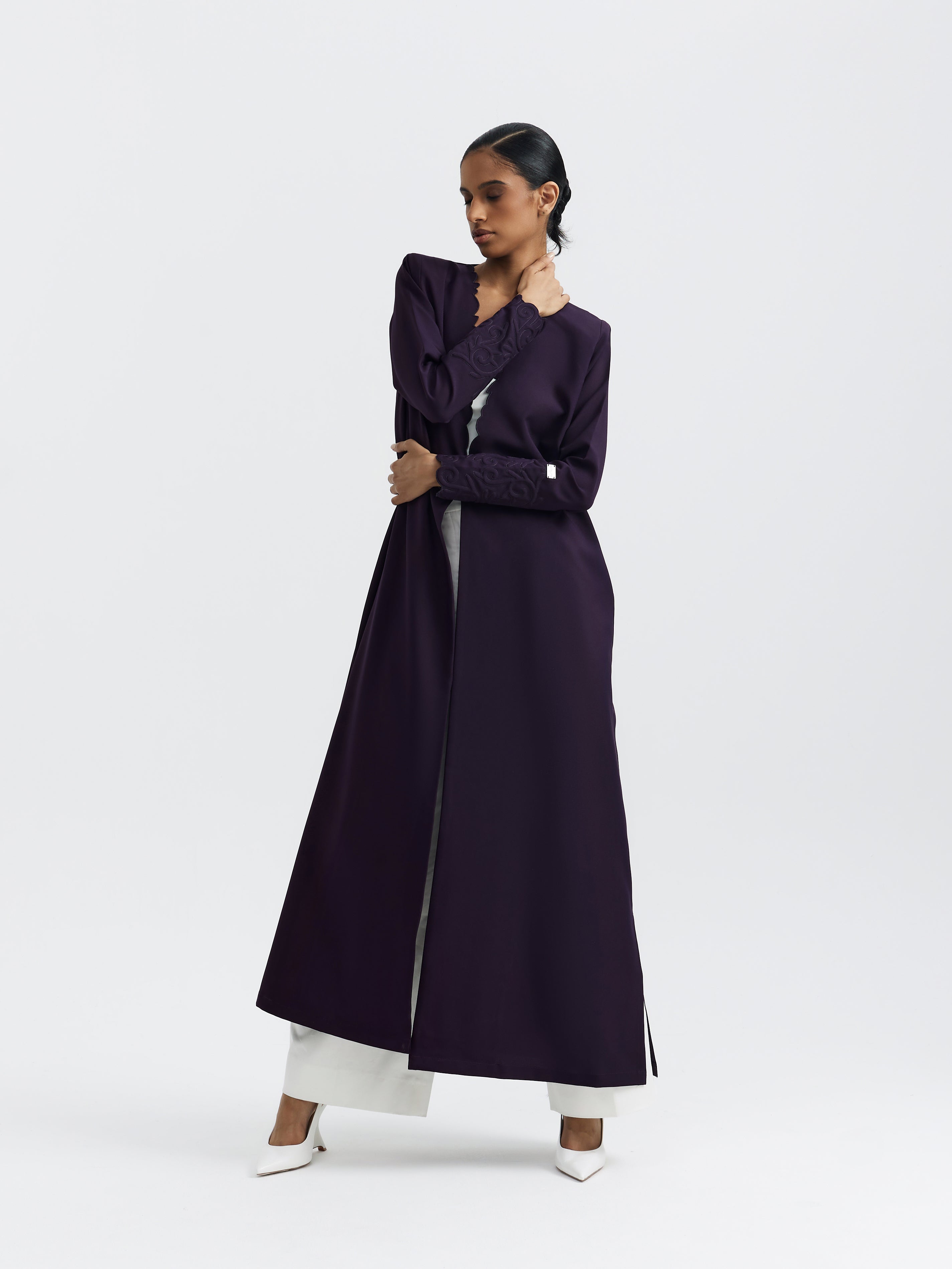 PURPLE TIGHT SLEEVE LEAF