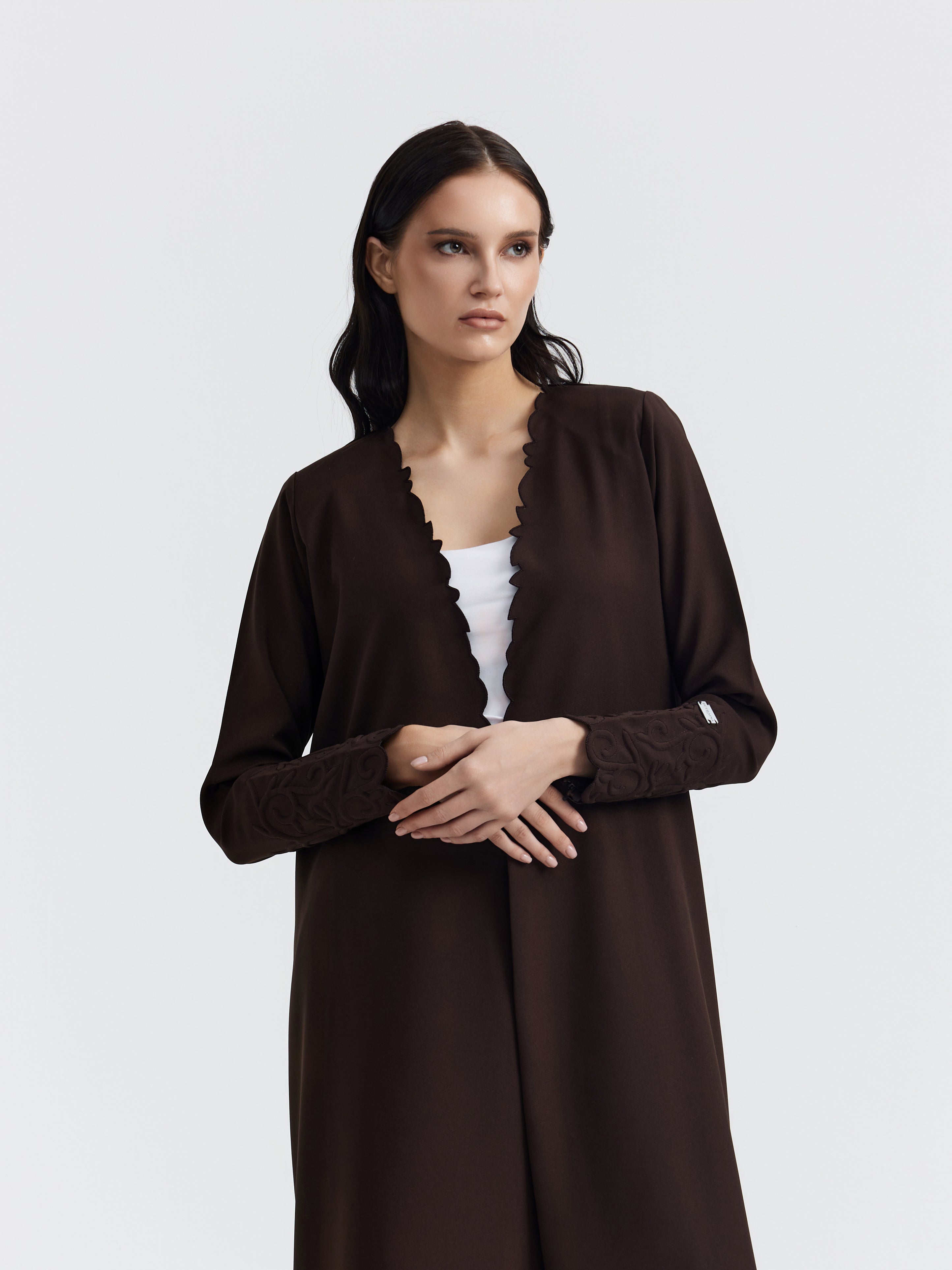 Brown tight sleeve leaf