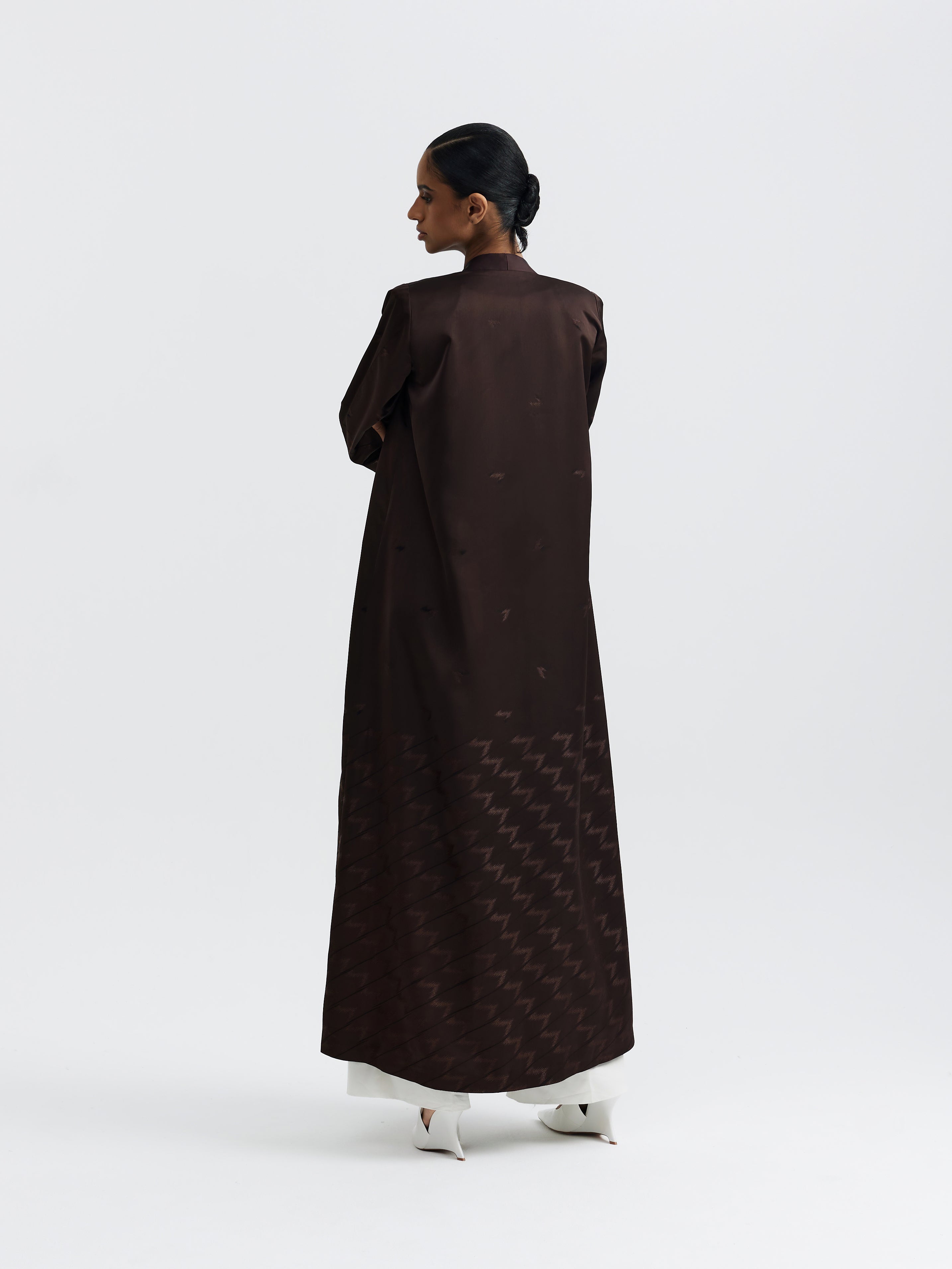 BROWN ZIGZAG
