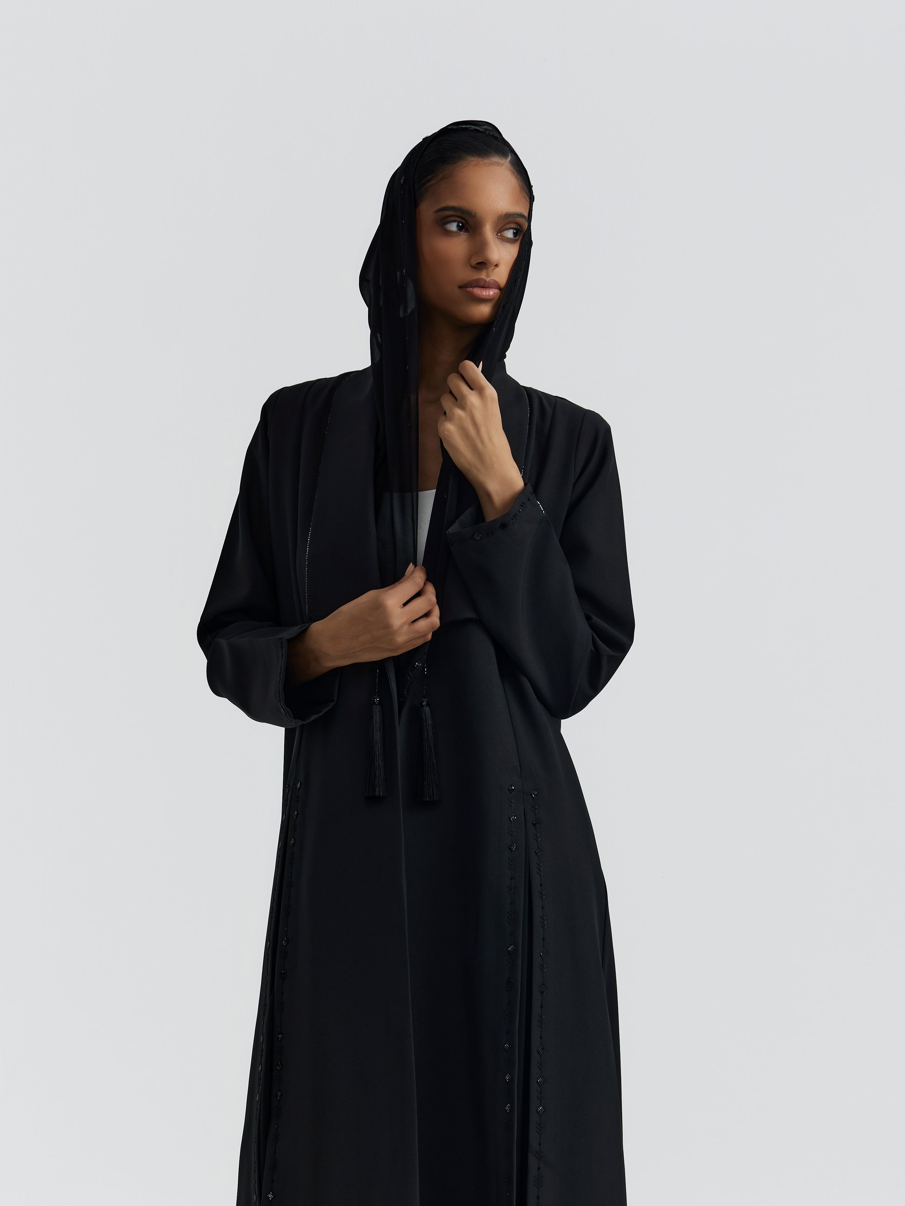 BLACK 4 SLITS