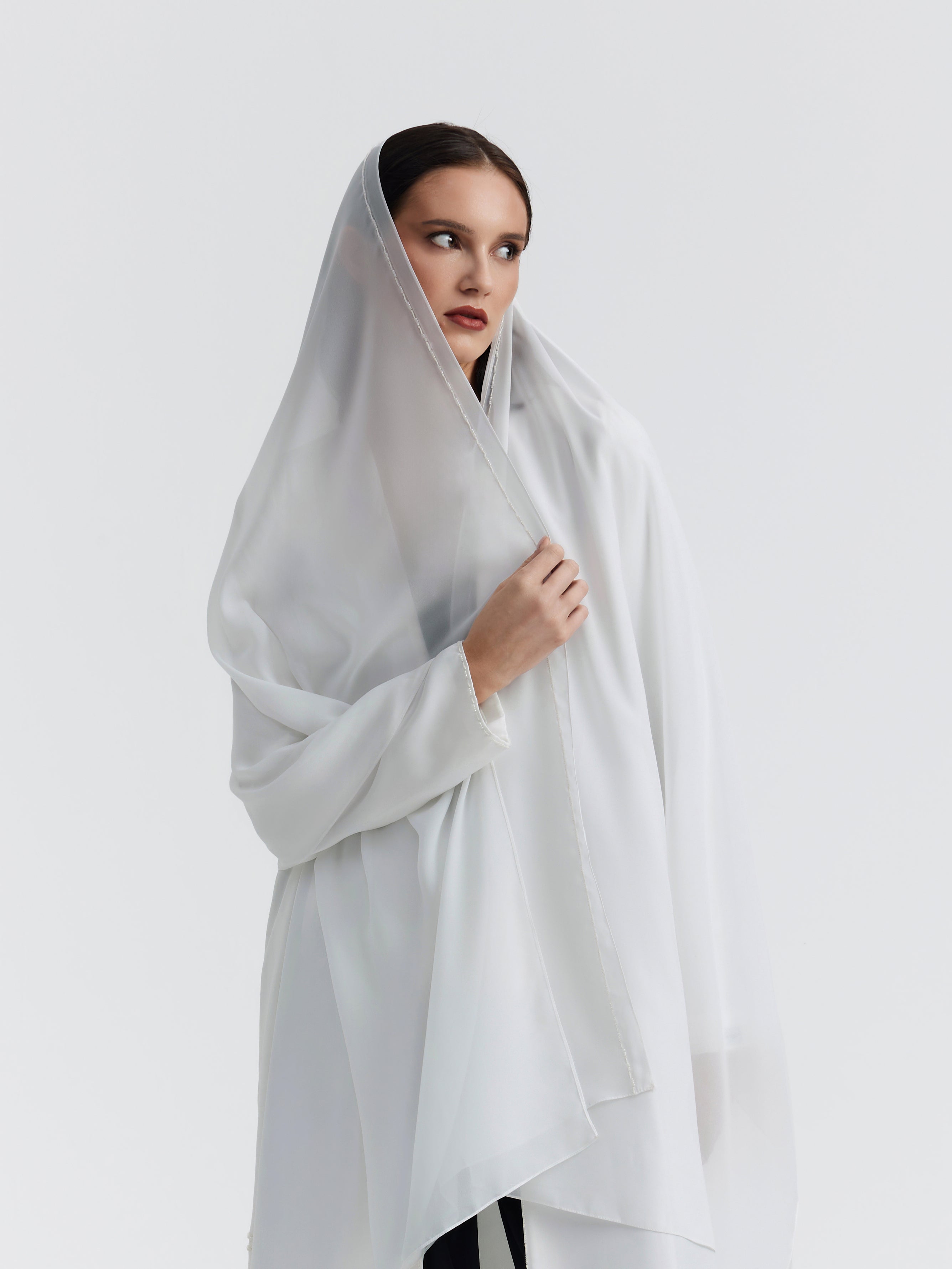 WHITE H SLITS