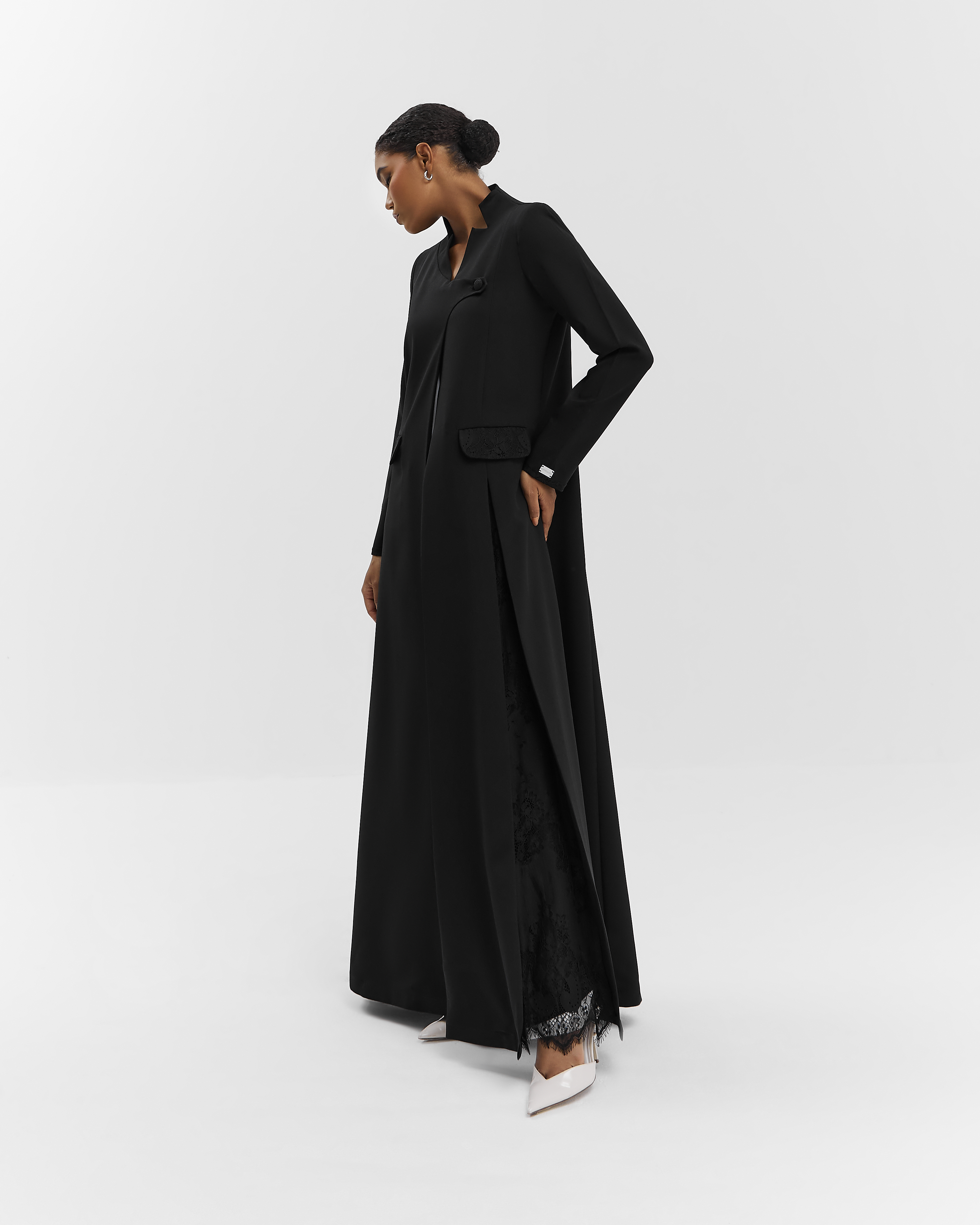 Feminine slit