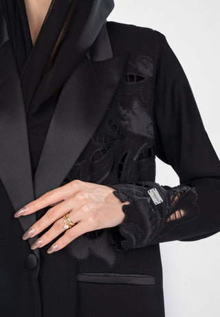Eyelet Black