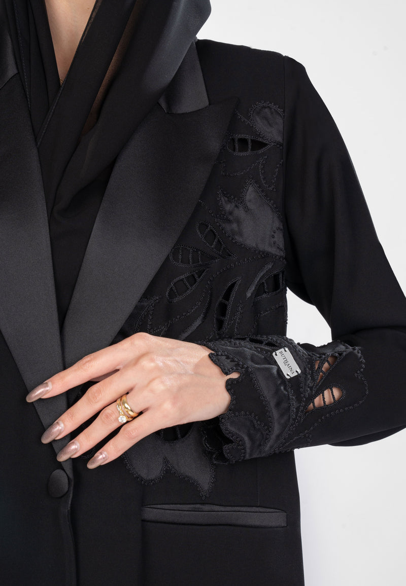 Eyelet Black