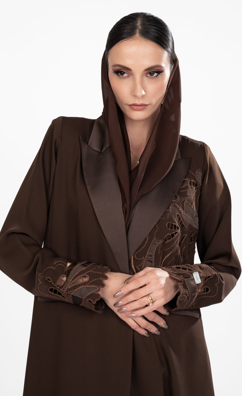 Eyelet Brown