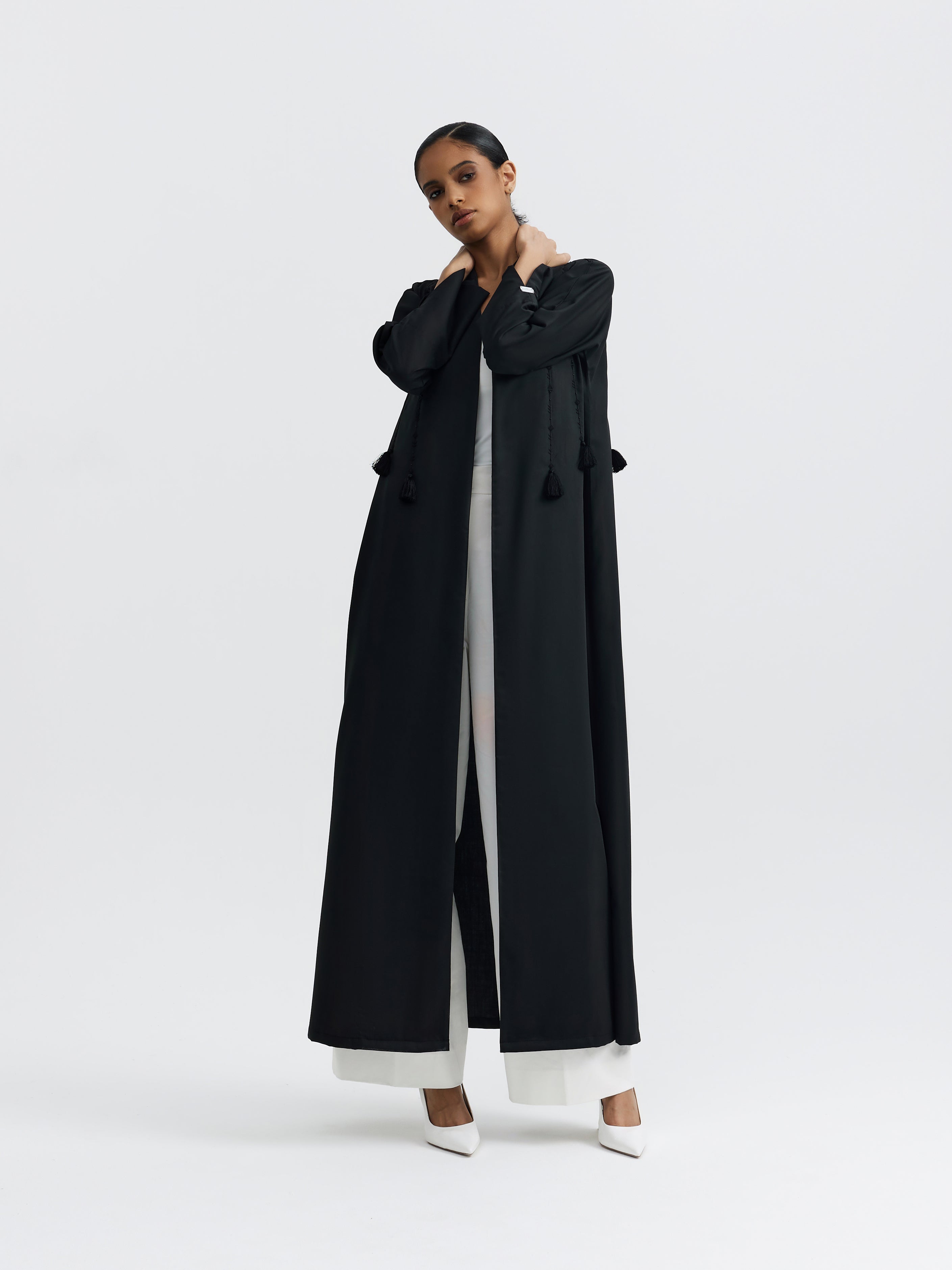 BLACK ARROW TASSELS