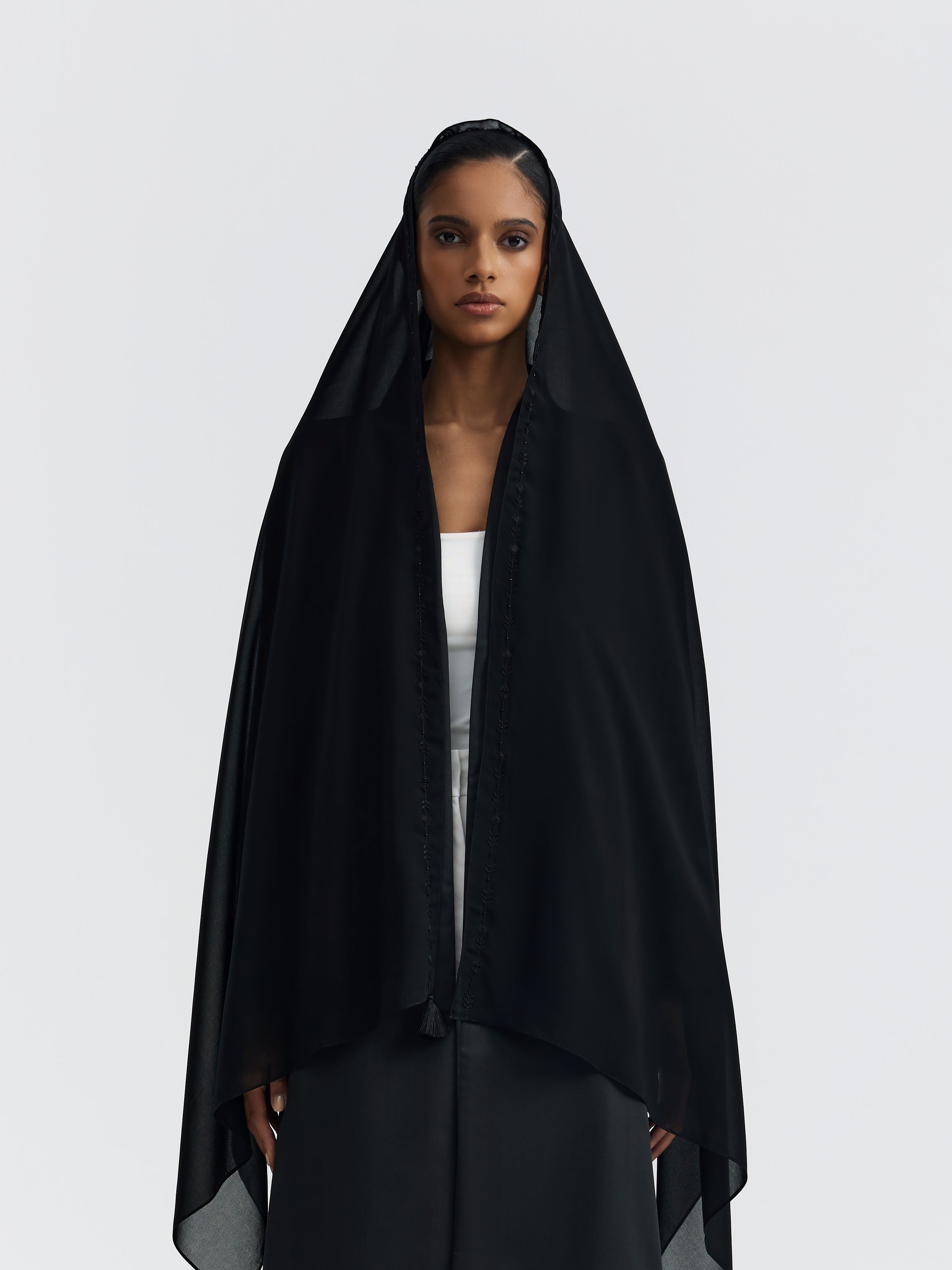 BLACK ARROW TASSELS