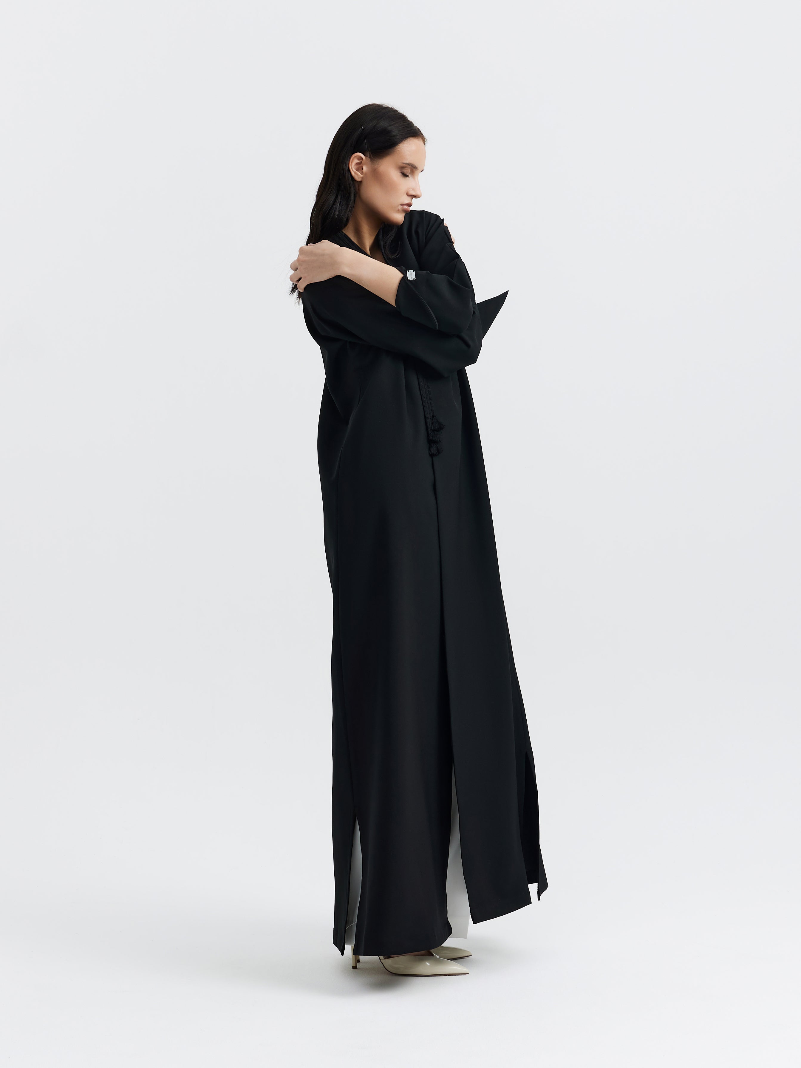 BLACK GEOMETRICAL